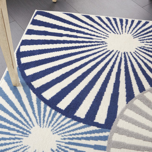 4' X 6' Blue and Ivory Geometric Power Loom Area Rug